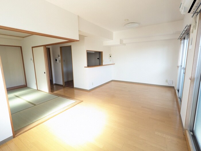 物件内観写真7　(居室)