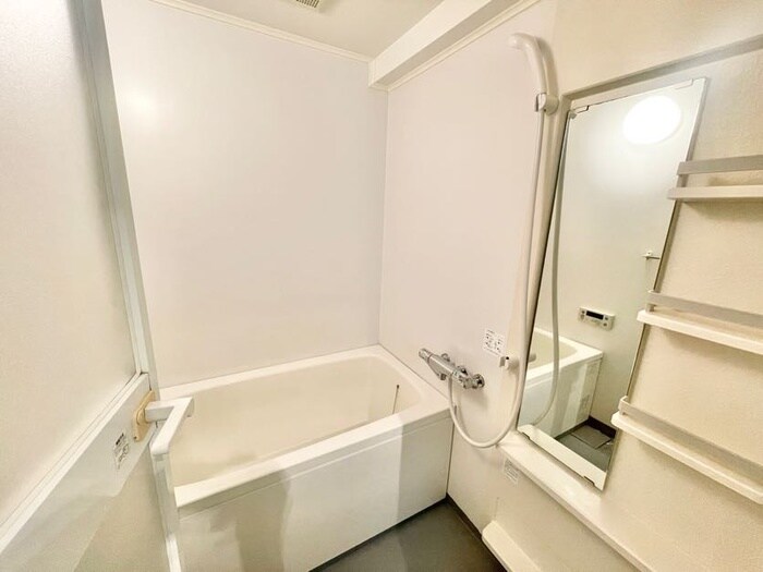 物件内観写真9　(バス／シャワールーム等)