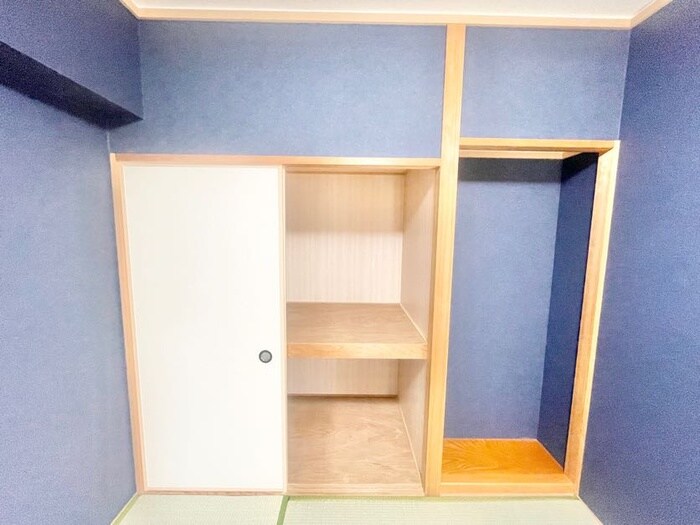 物件内観写真12　(収納)