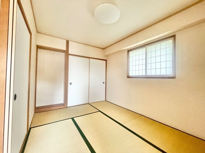 物件内観写真16　(居室)