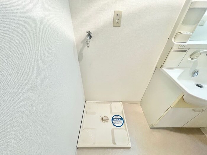 物件内観写真20　(洗濯機置場)