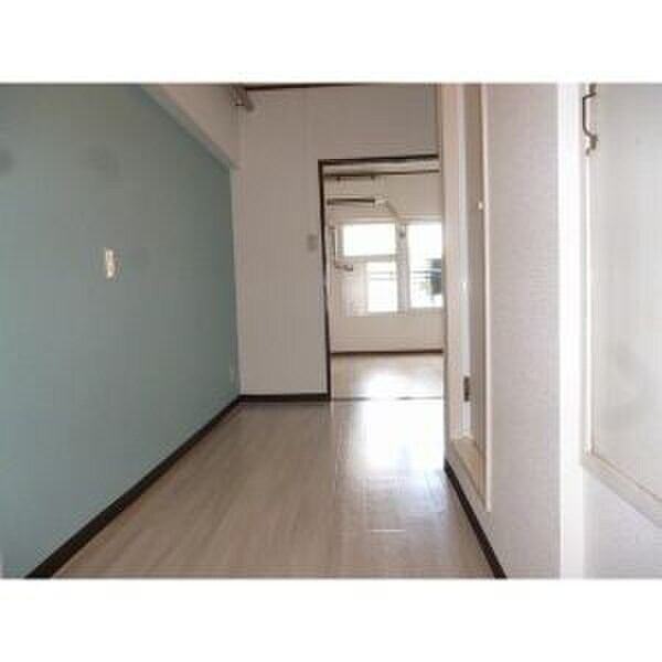 物件内観写真11　(居室)