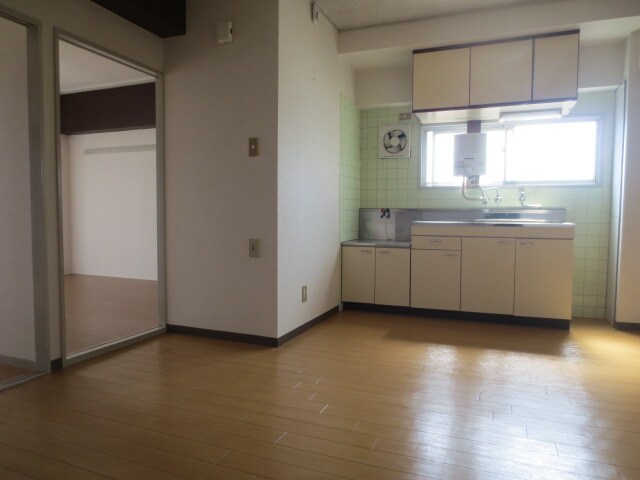 物件内観写真16　(居室)