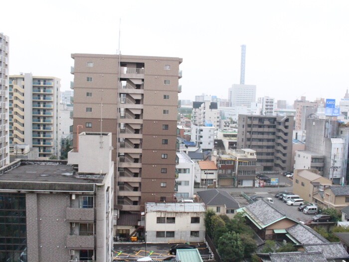 物件内観写真9　(室内からの展望)