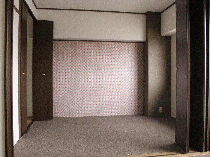 物件内観写真10　(内観写真)