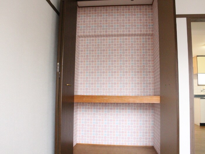 物件内観写真11　(収納)