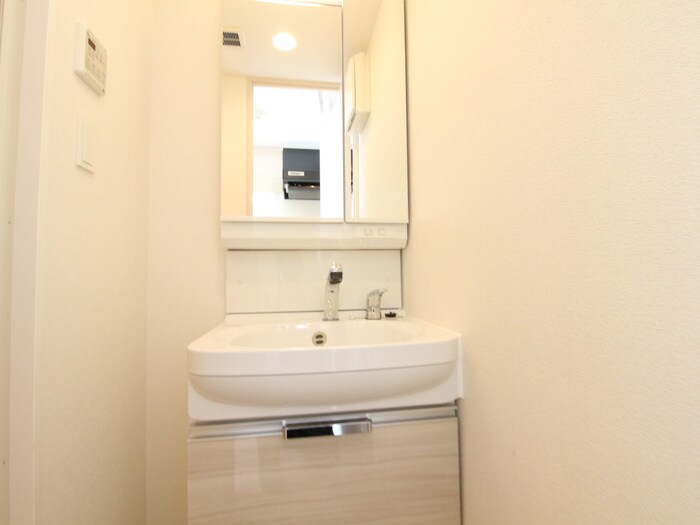 物件内観写真13　(洗面)