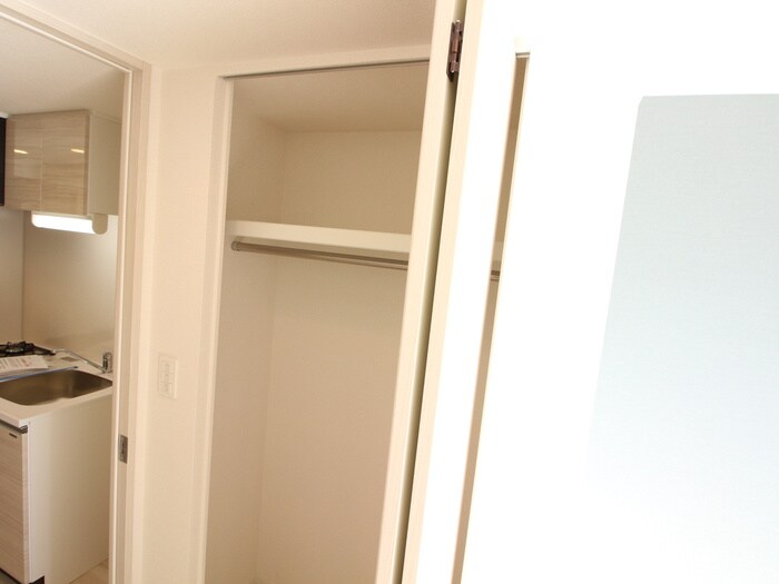 物件内観写真16　(収納)