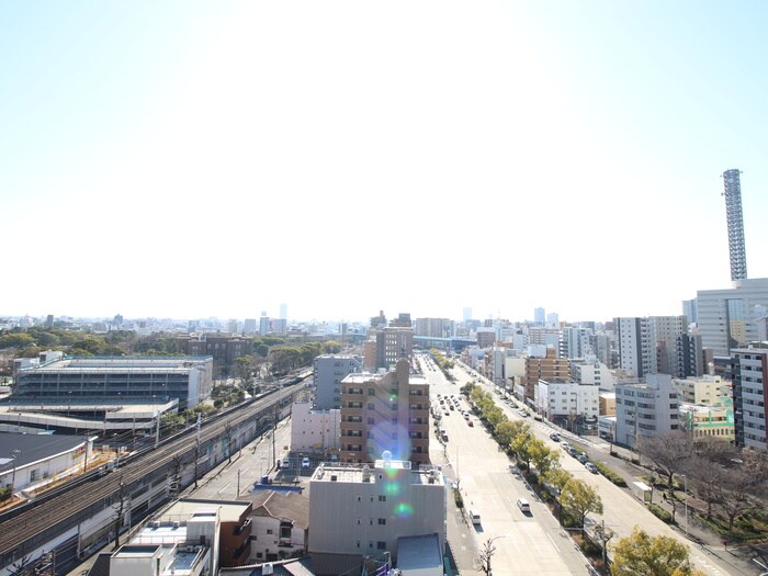 物件内観写真22　(室内からの展望)