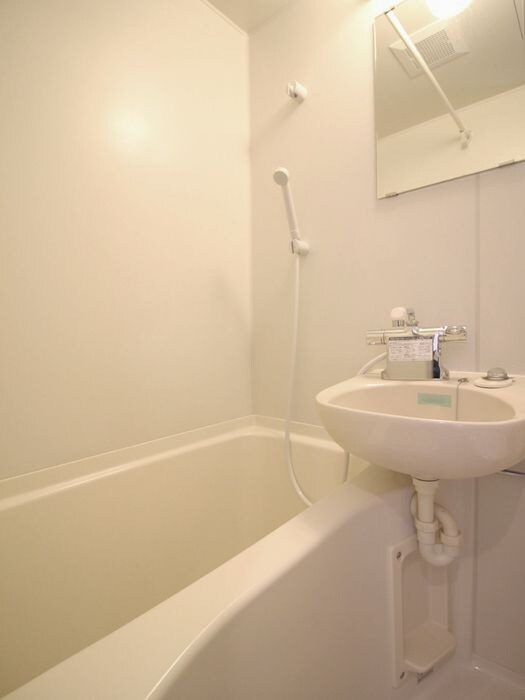 物件内観写真11　(バス／シャワールーム等)