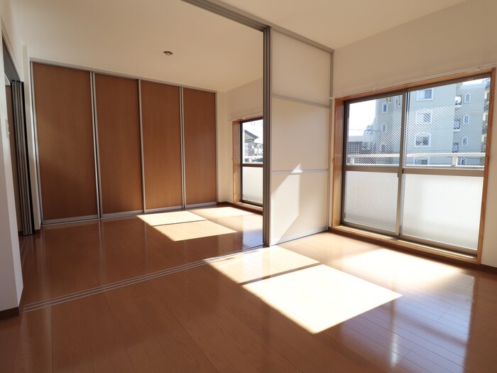 物件内観写真14　(居室)