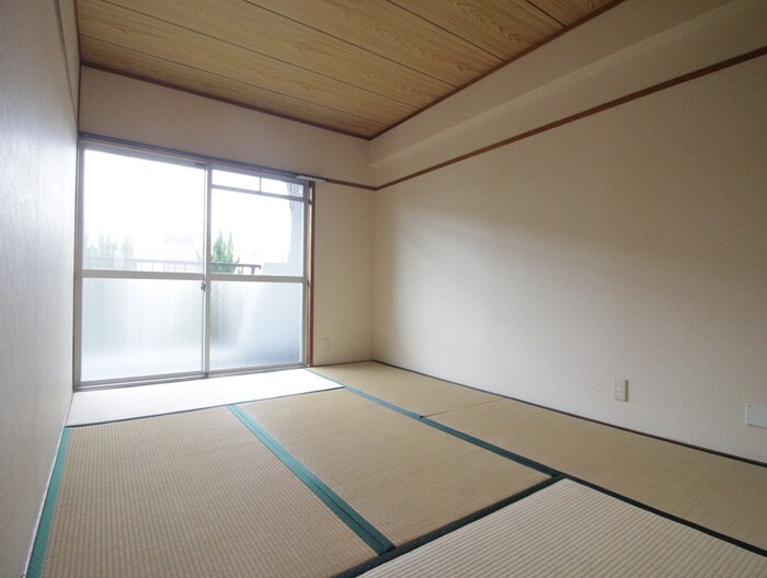 物件内観写真10　(居室)