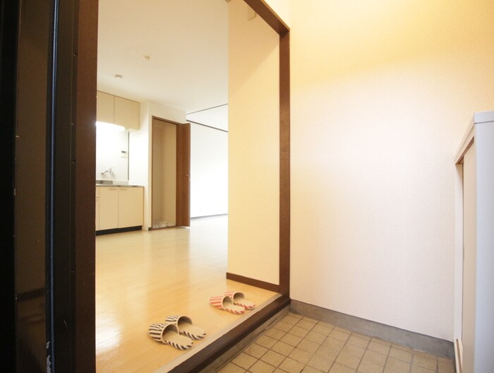 物件内観写真19　(玄関)