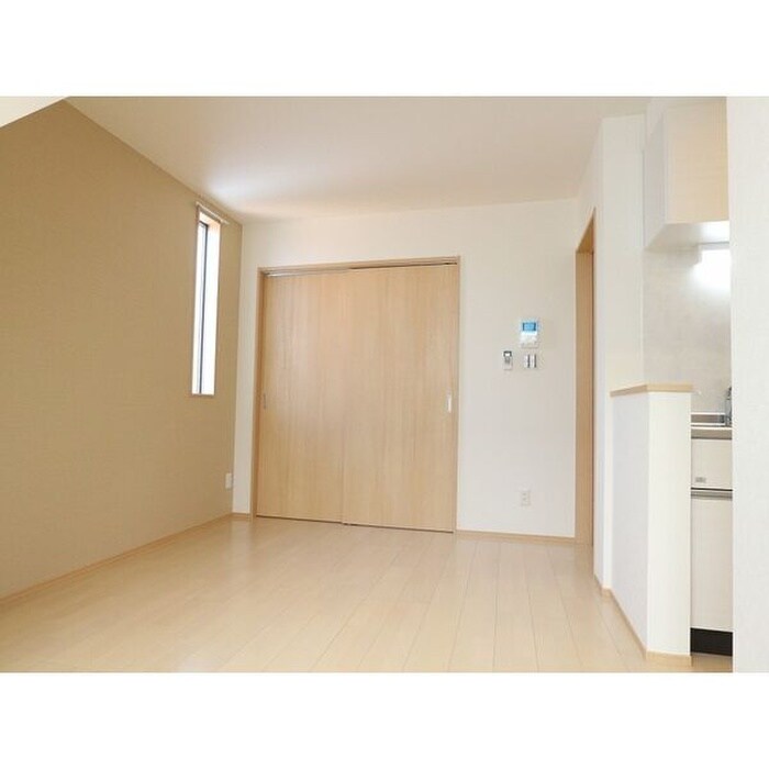 物件内観写真11　(内観写真)