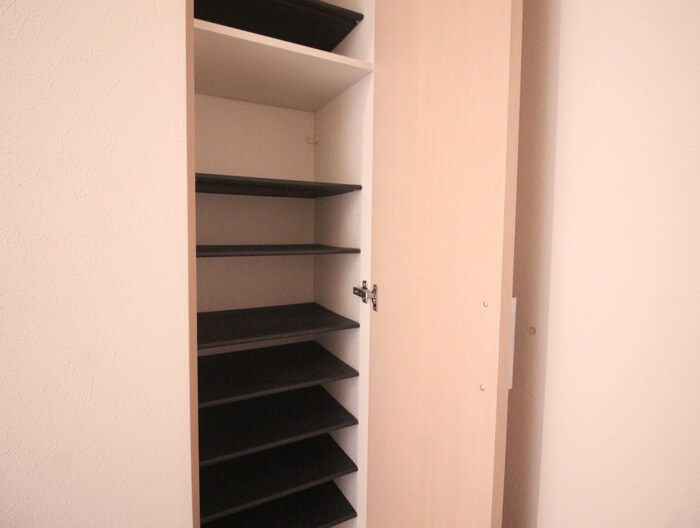 物件内観写真20　(靴箱)