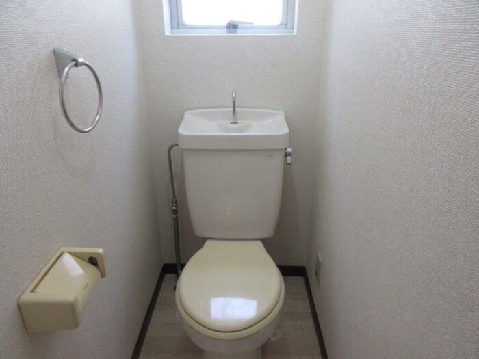 物件内観写真13　(トイレ)