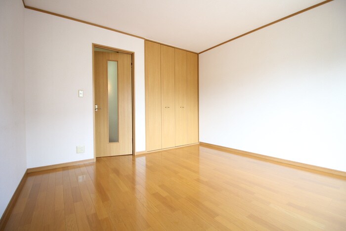 物件内観写真5　(居室)