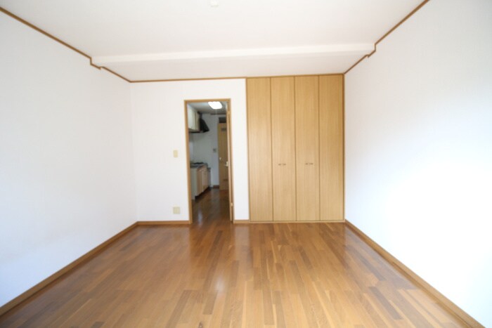 物件内観写真6　(居室)