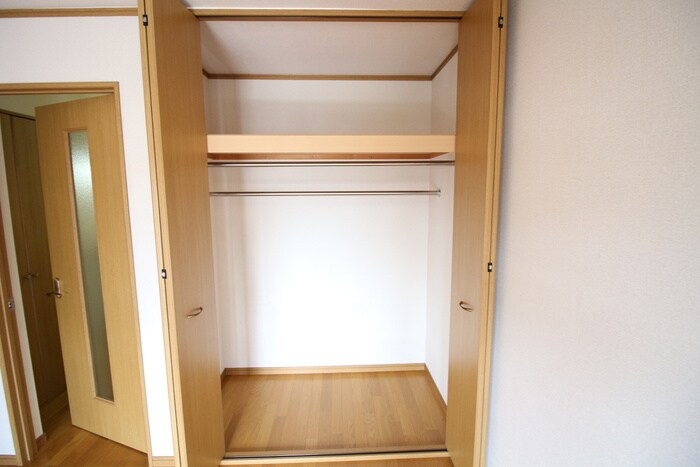 物件内観写真7　(収納)