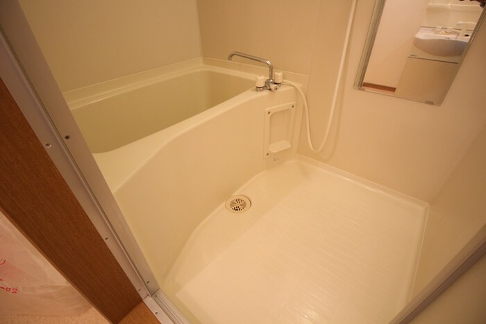 物件内観写真13　(バス／シャワールーム等)