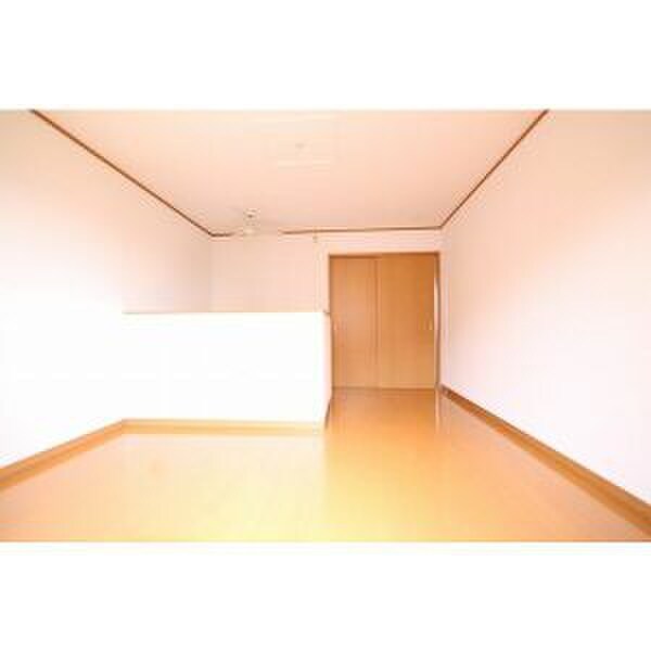 物件内観写真11　(居室)