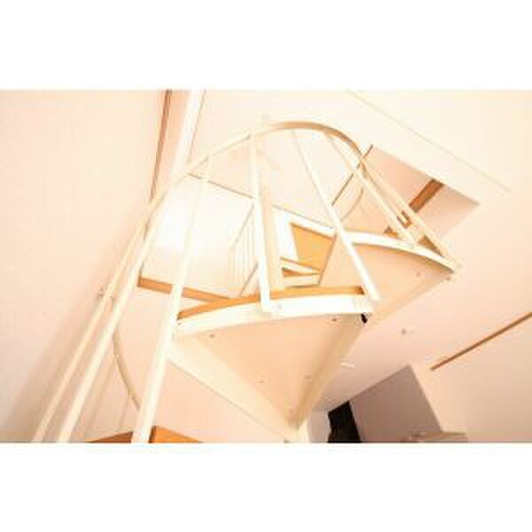 物件内観写真12　(廊下)