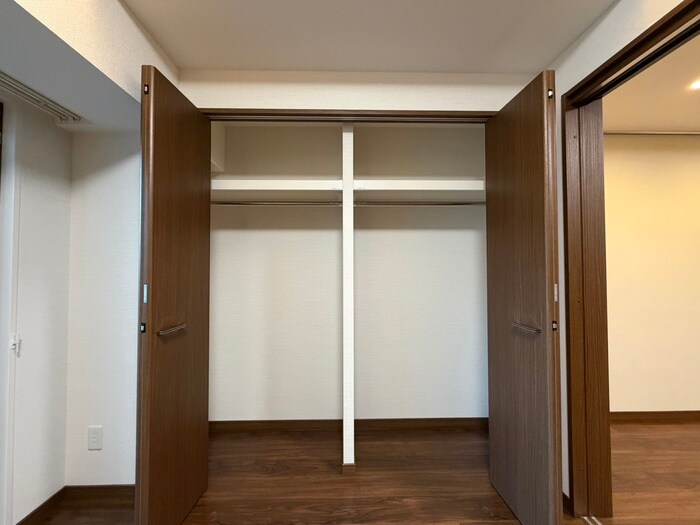 物件内観写真15　(収納)