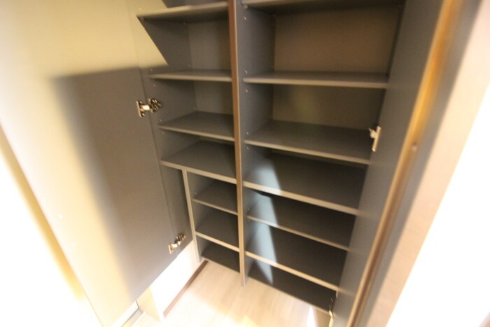 物件内観写真17　(靴箱)