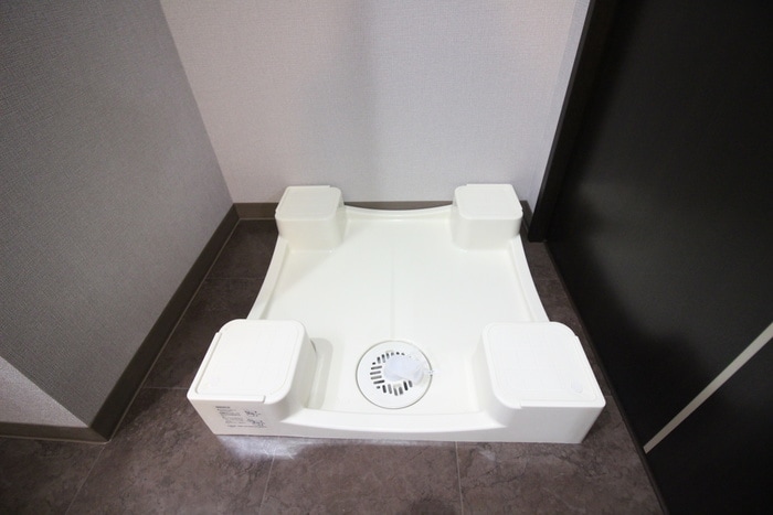 物件内観写真18　(洗濯機置場)