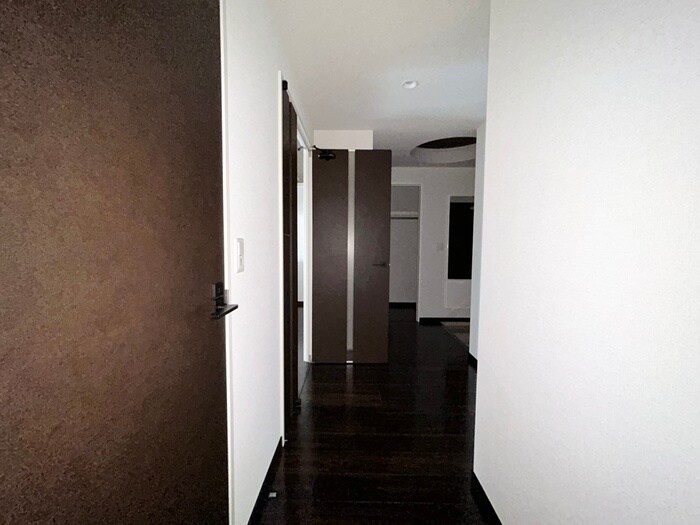 物件内観写真19　(廊下)