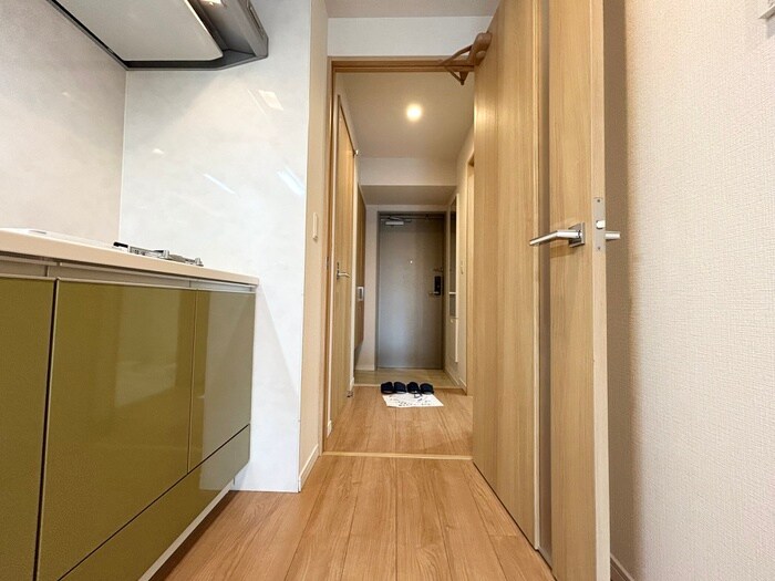 物件内観写真19　(廊下)