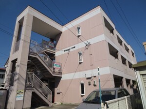 ロイヤルシティ天子田外観写真