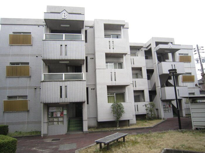 物件外観写真3　(外観写真)