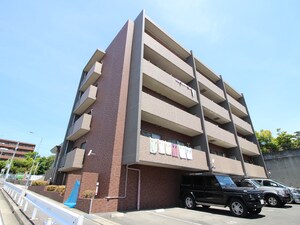 ＯＳＭ植田 壱番館外観写真
