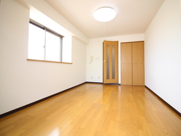 物件内観写真19　(居室)