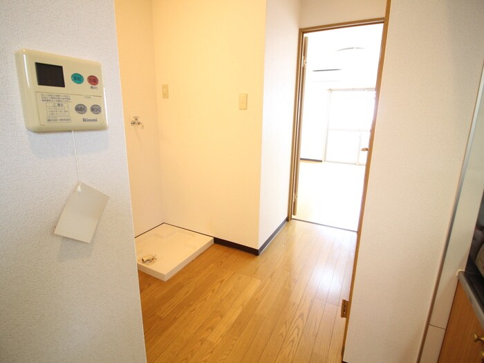 物件内観写真22　(廊下)