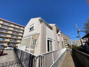 引山３丁目貸家外観写真