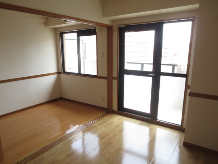 物件内観写真15　(居室)