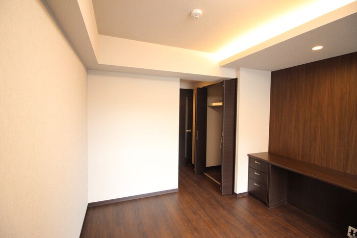 物件内観写真11　(居室)