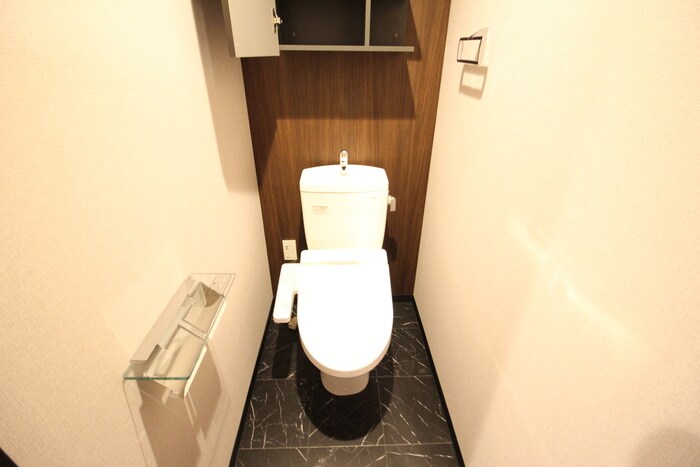 物件内観写真16　(トイレ)
