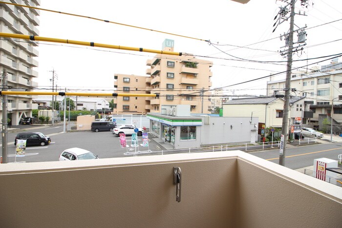 物件内観写真22　(室内からの展望)