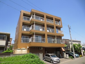 宝生ハイム外観写真