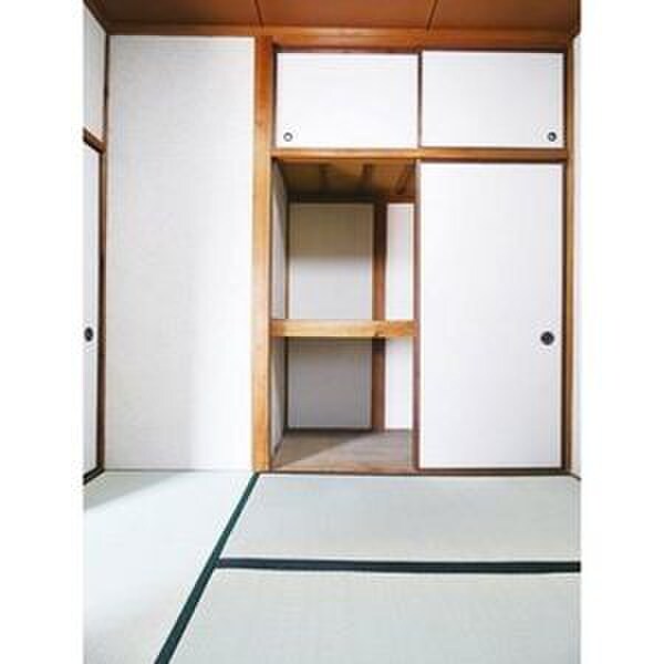 物件内観写真7　(居室)