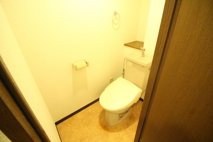 物件内観写真12　(トイレ)