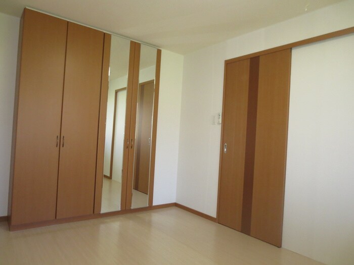 物件内観写真16　(居室)