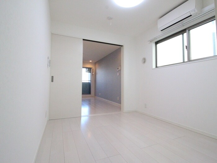 物件内観写真21　(居室)