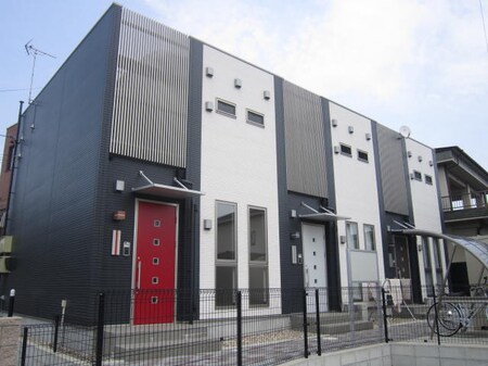 プラシード外観写真