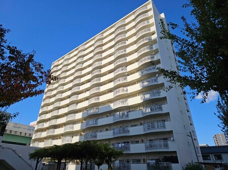 山王住宅N棟（103）外観写真