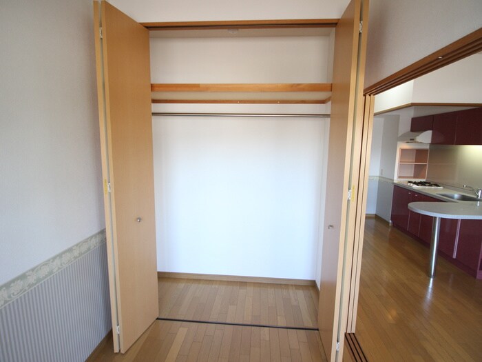 物件内観写真10　(収納)