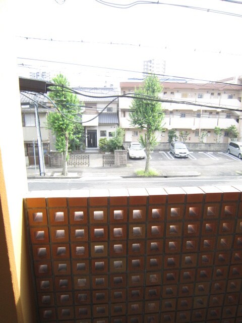 物件内観写真11　(室内からの展望)